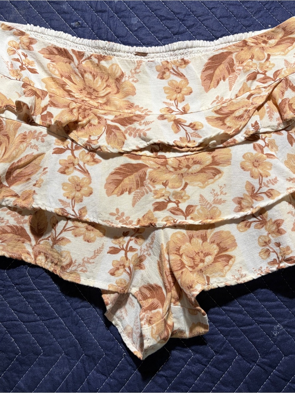 Free People Floral Ruffle Sleep Shorts in Cream and Tan Size XL